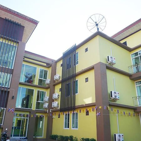 Honey Hotel Chiang Saen Buitenkant foto